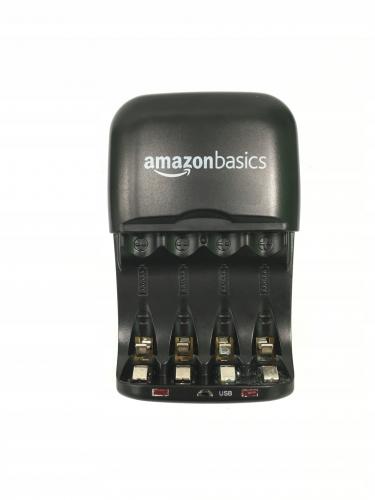Nabíjeèka baterií AmazonBasics